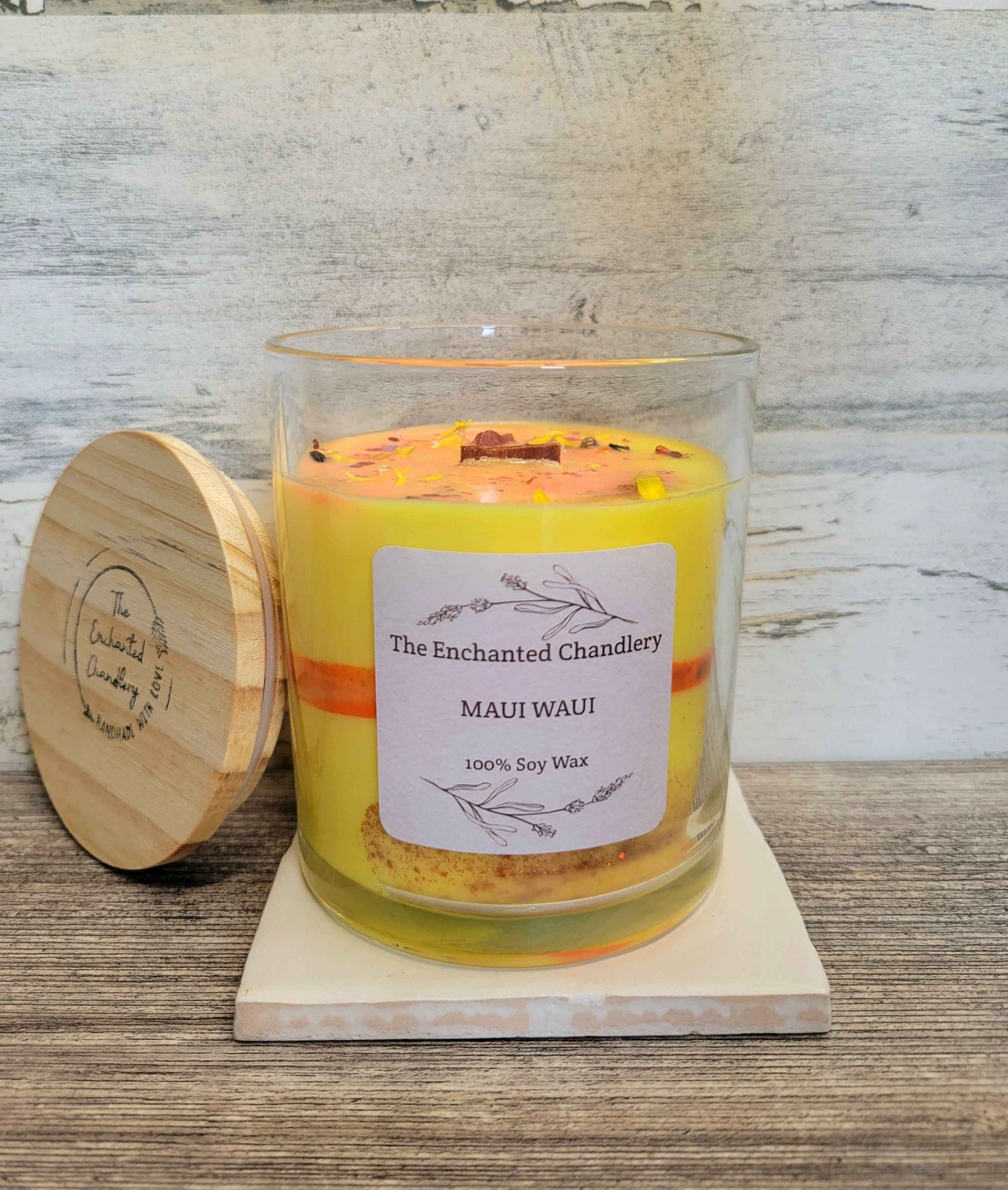 Maui Waui – Scented Soy Candle | Wooden Wick, Clean-Burning (12 oz)