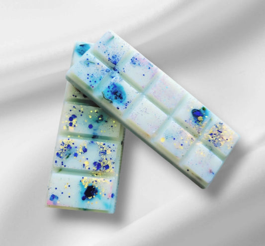 Snap Bar Melts
100% Soy Wax | Herbal-Infused | Hand-Poured Home Fragrance