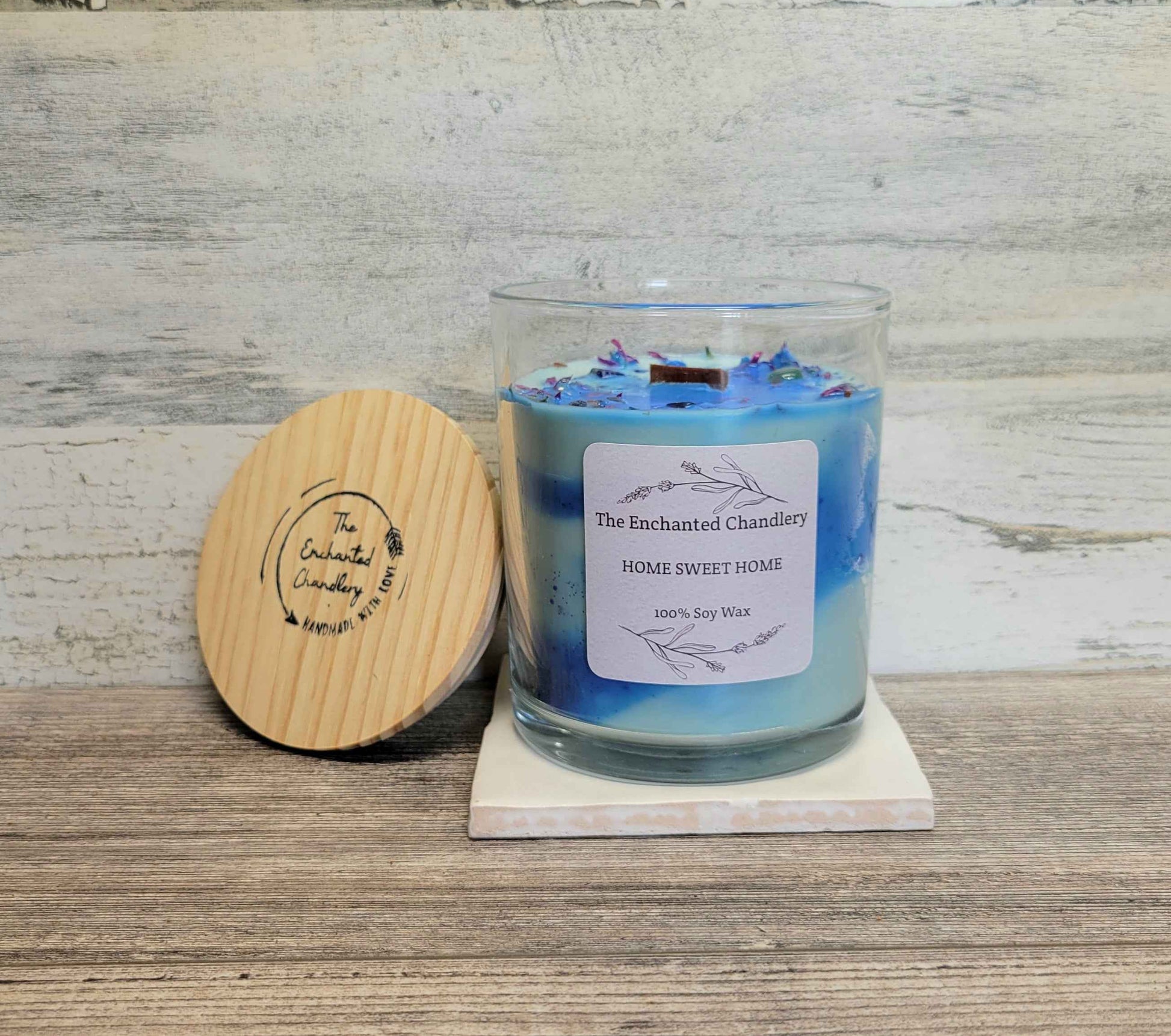 Home Sweet Home – Scented Soy Candle | Wooden Wick, Clean-Burning (6 oz)