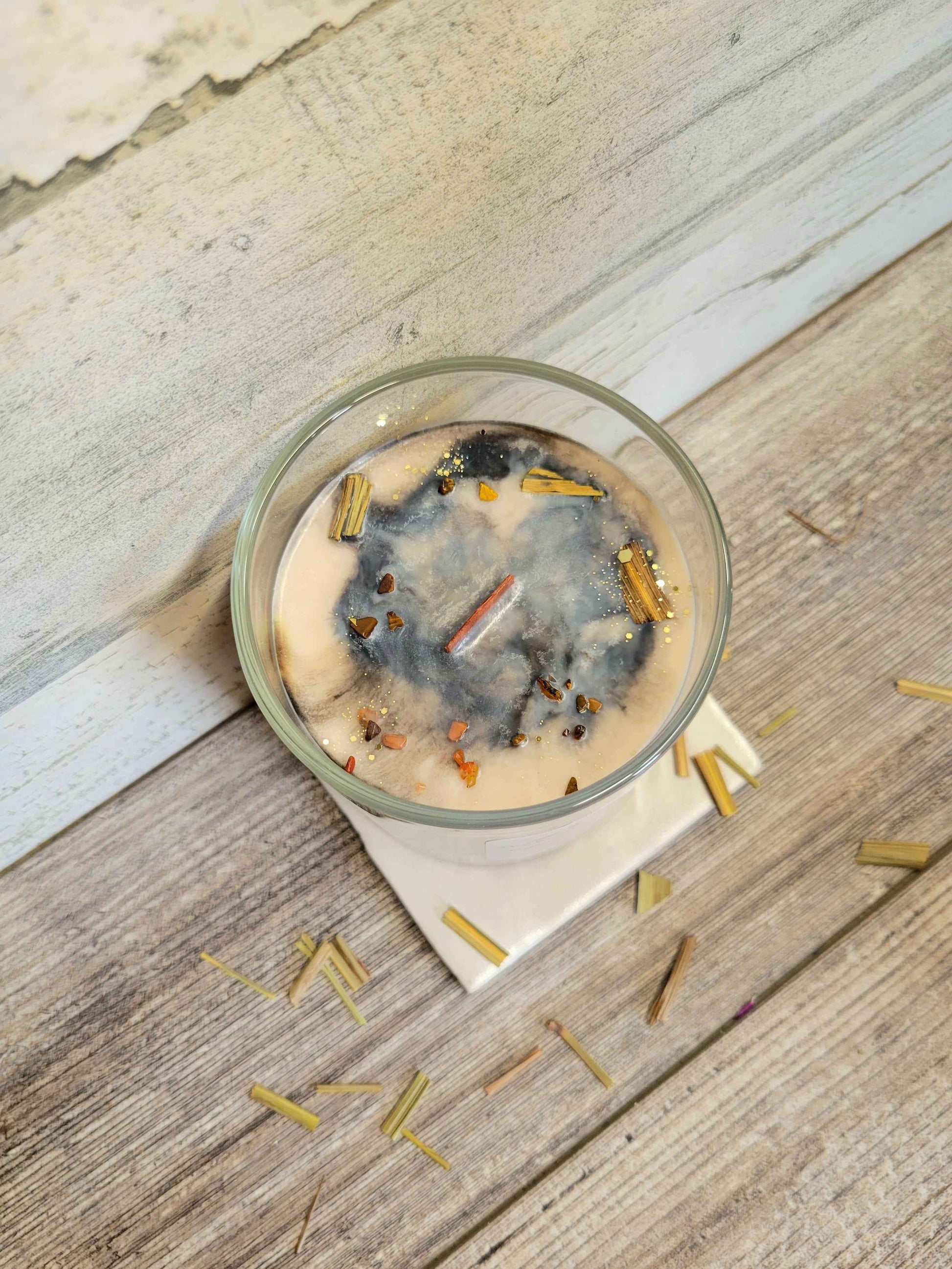 Nostalgic Whispers – Scented Soy Candle | Wooden Wick, Clean-Burning (12 oz)