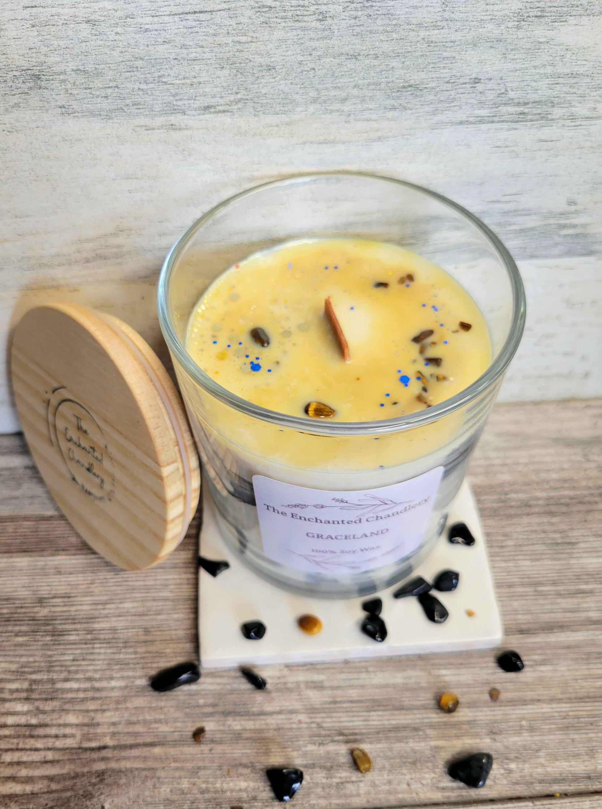 Graceland – Scented Soy Candle | Wooden Wick, Clean-Burning (12 oz)